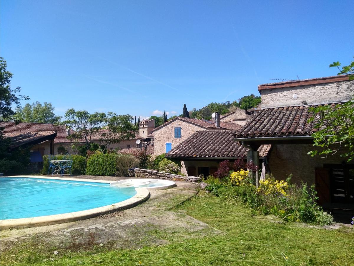 Magnifique En Pierres 6 Personnes - Piscine Et Cheminée - *