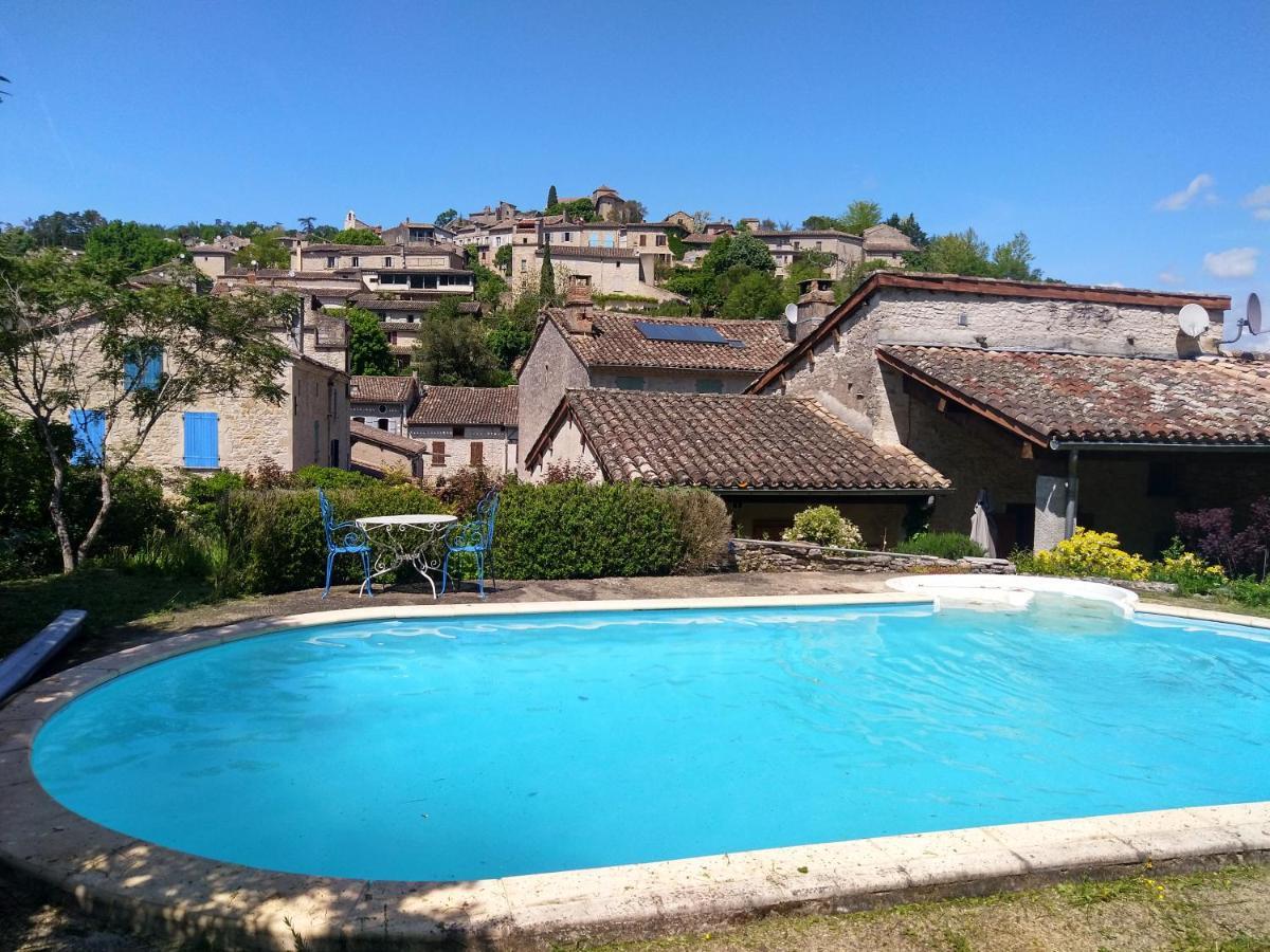 Villa Magnifique En Pierres 6 Personnes - Piscine Et Cheminée - *